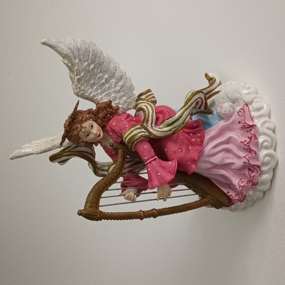 VTG Carol Guardian Of The Peaceful Heart GA50 Angels Beside Me By Ingrid 2005